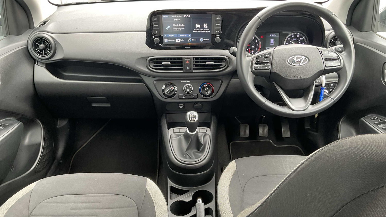 Used Hyundai i10 2023 for sale - 78104817: Photo 15