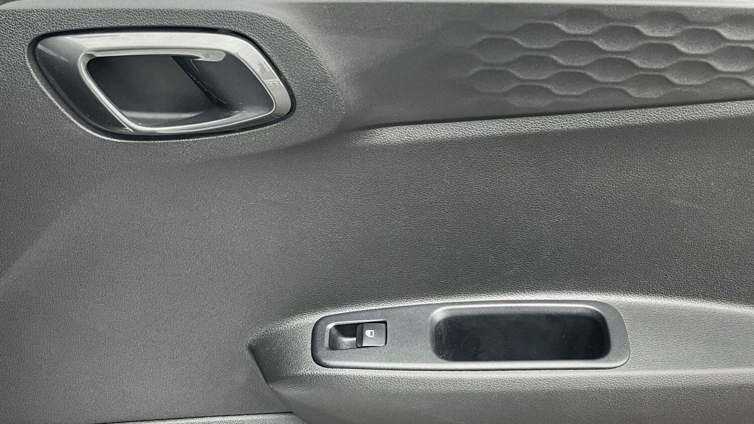 Used Hyundai i10 2023 for sale - 78104817: Photo 19