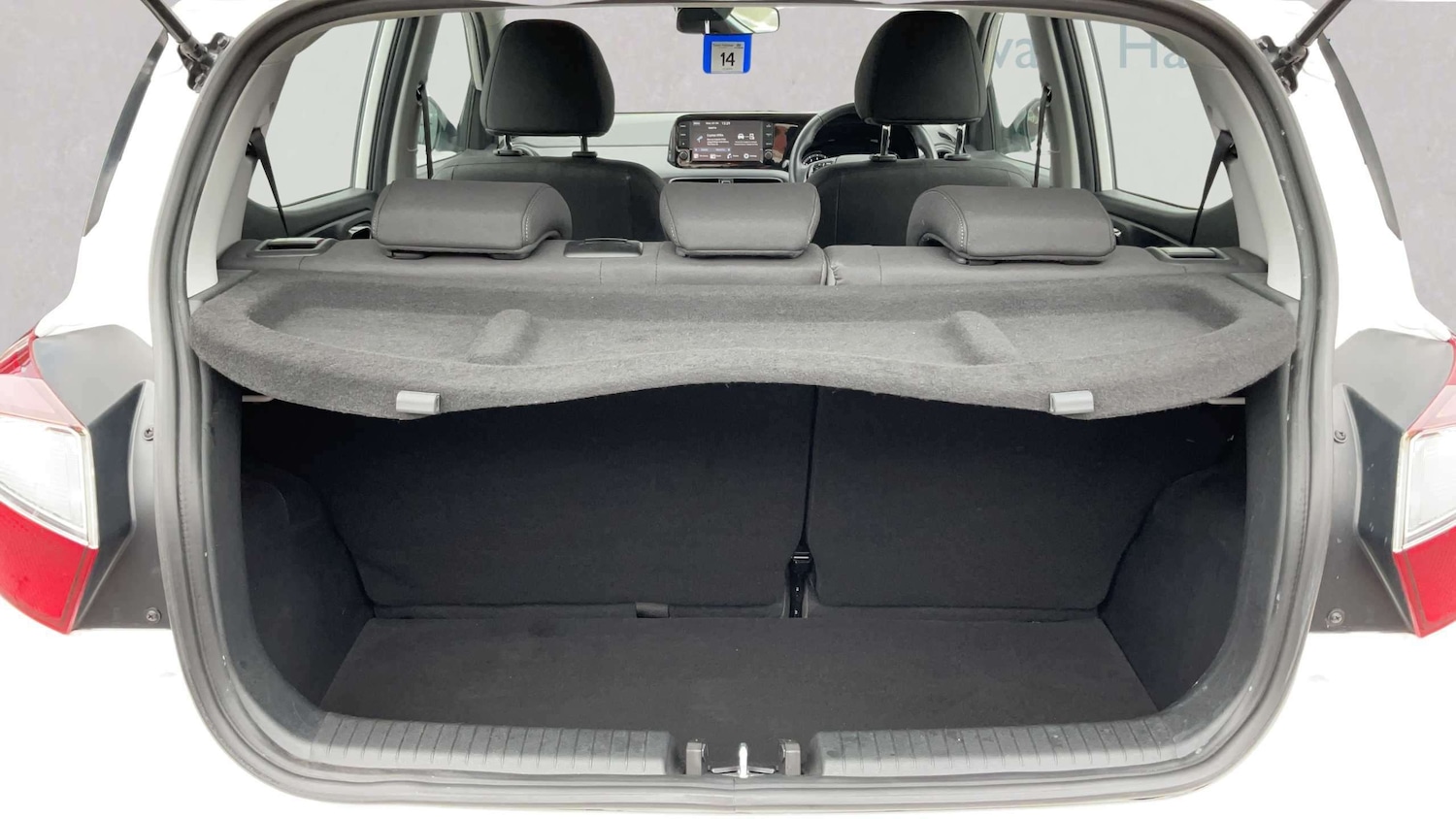 Used Hyundai i10 2023 for sale - 78104817: Photo 7