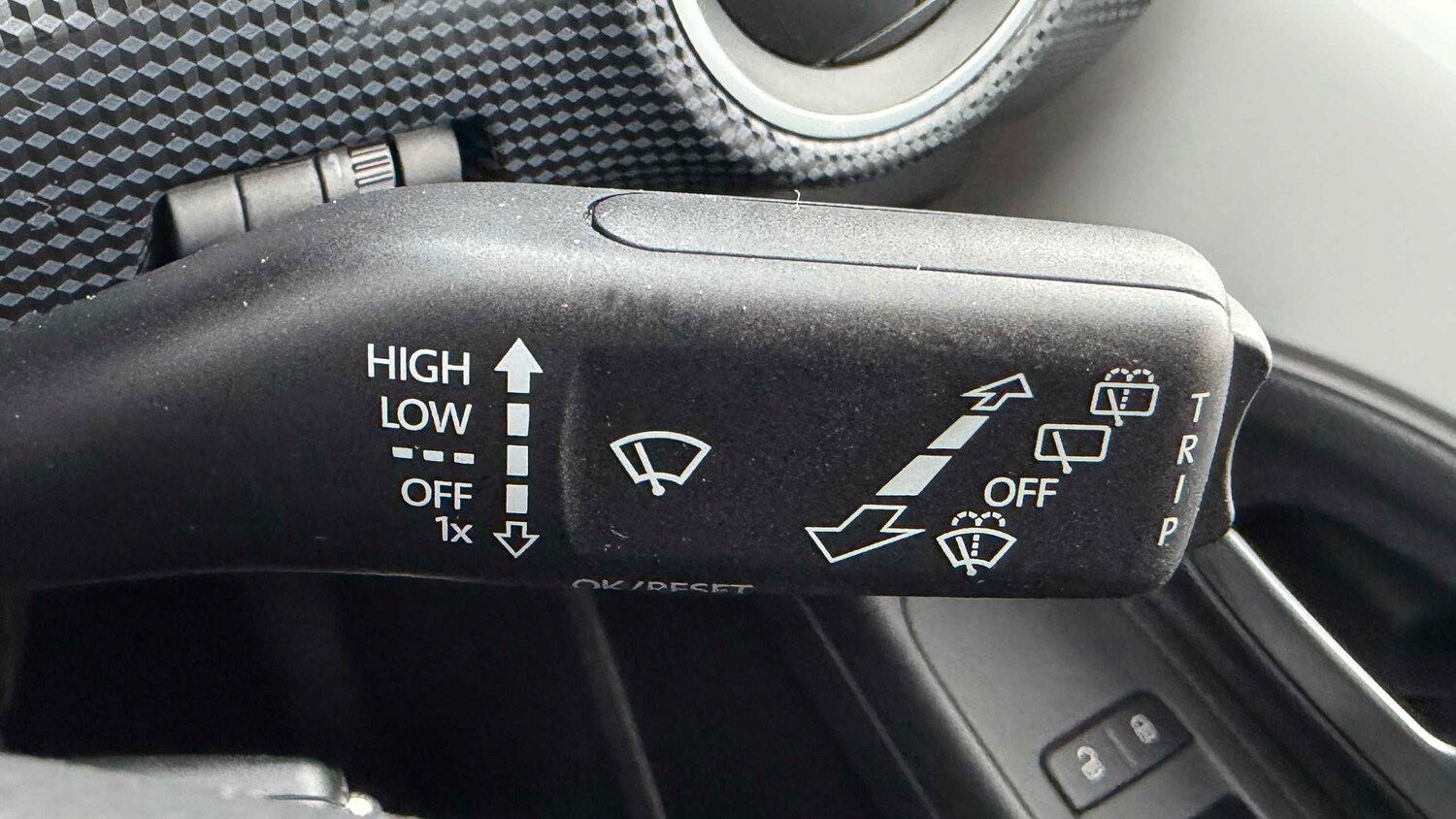 Used Volkswagen up! 2019 for sale - 77962820: Photo 15