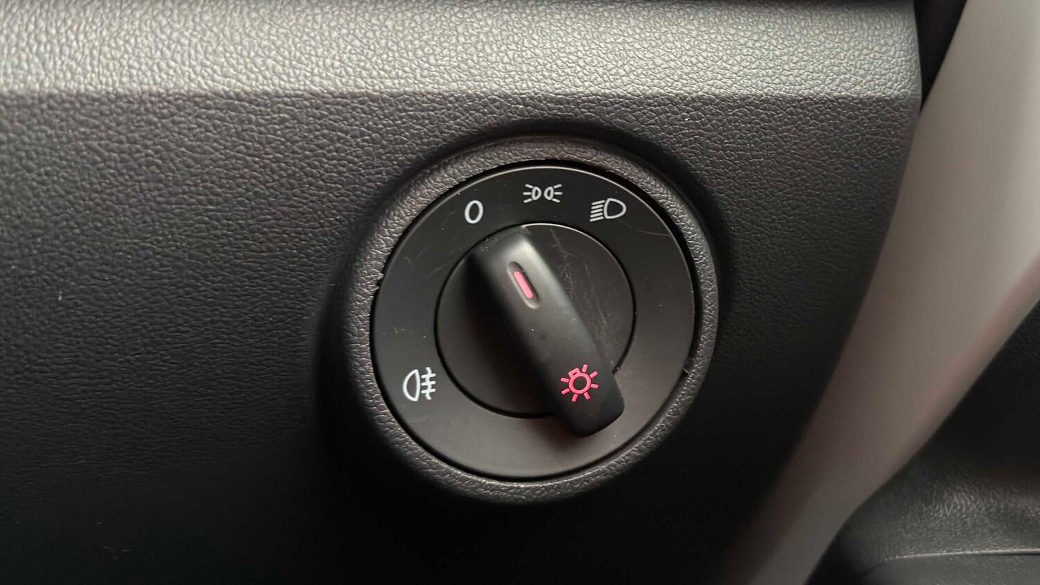 Used Volkswagen up! 2019 for sale - 77962820: Photo 17