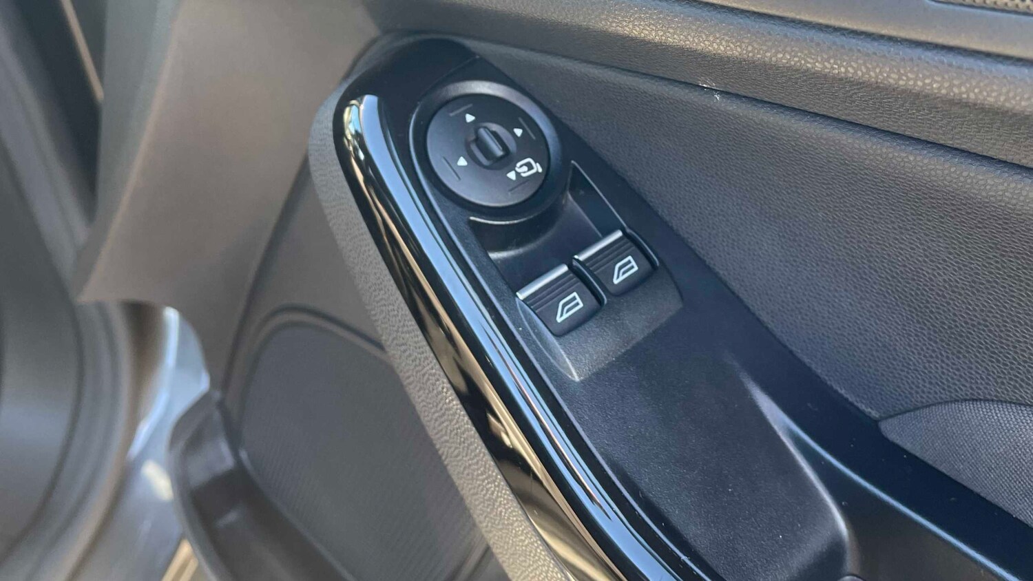 Used Ford Fiesta 2017 for sale - 77962712: Photo 14