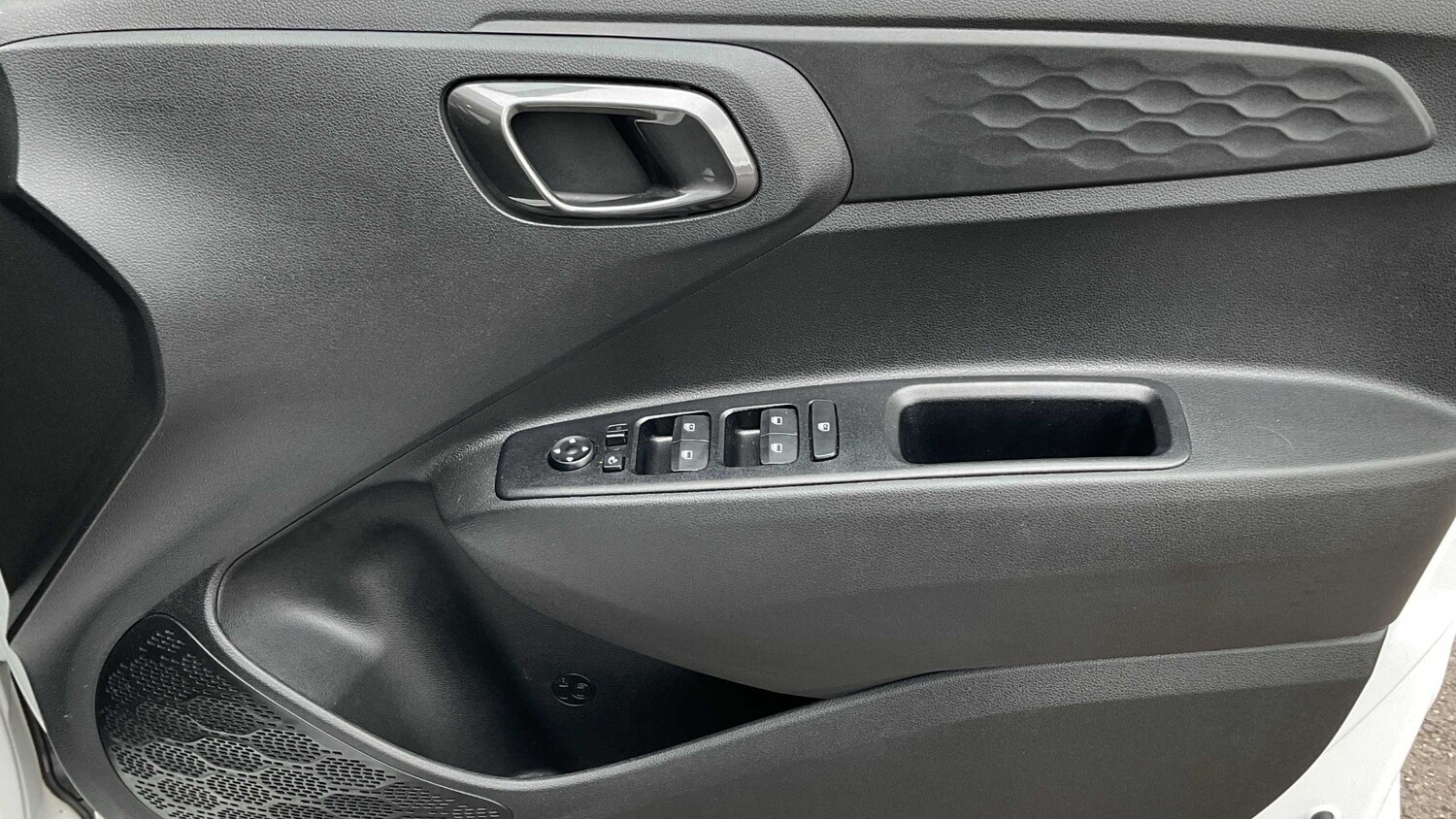 Used Hyundai i10 2023 for sale - 78090000: Photo 20