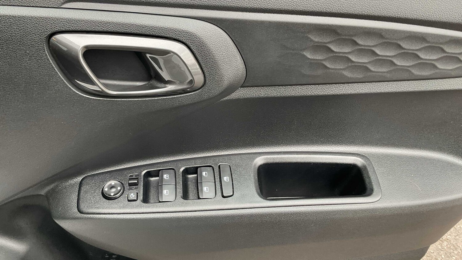 Used Hyundai i10 2023 for sale - 78090000: Photo 21