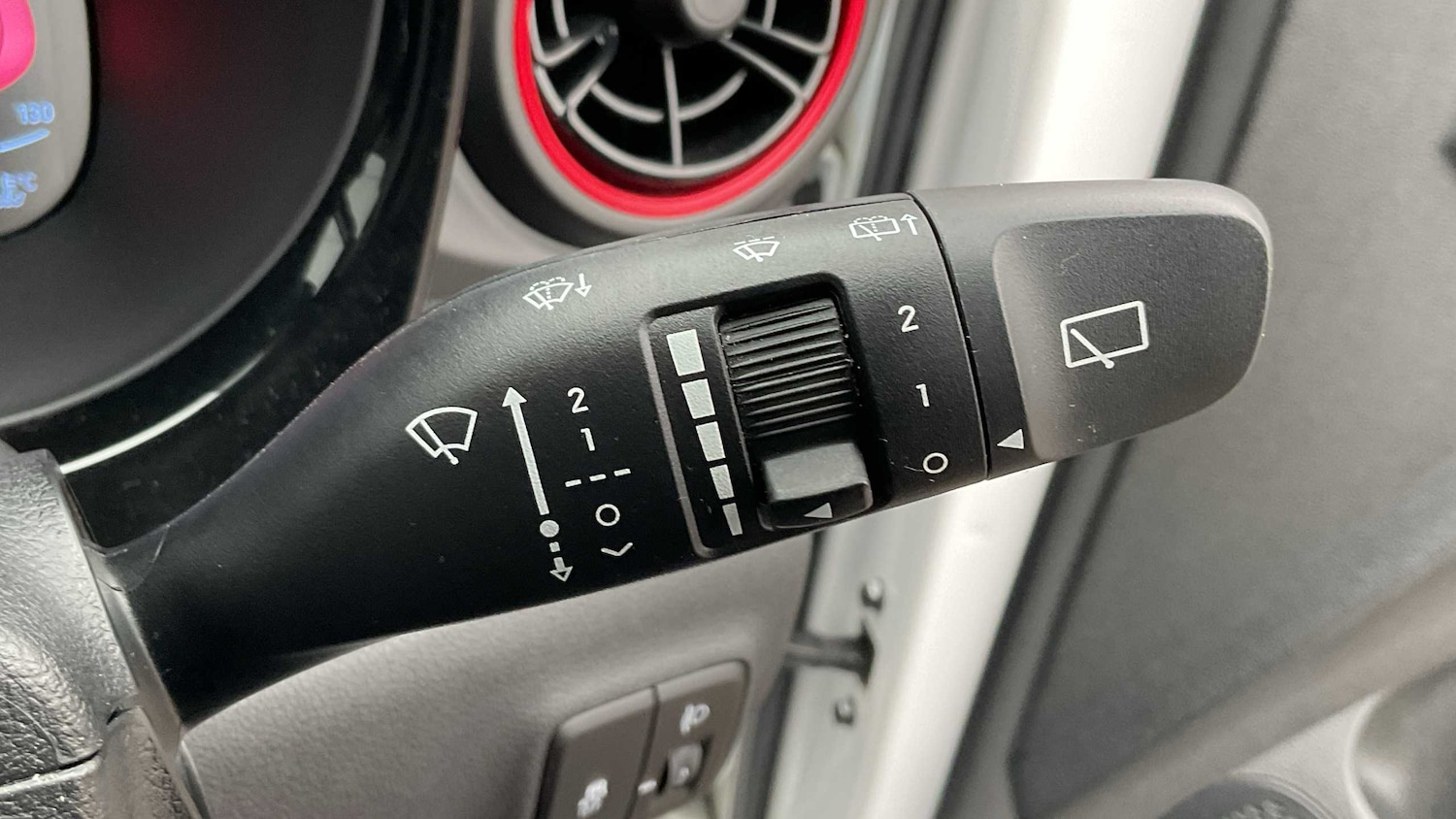 Used Hyundai i10 2023 for sale - 78090000: Photo 26