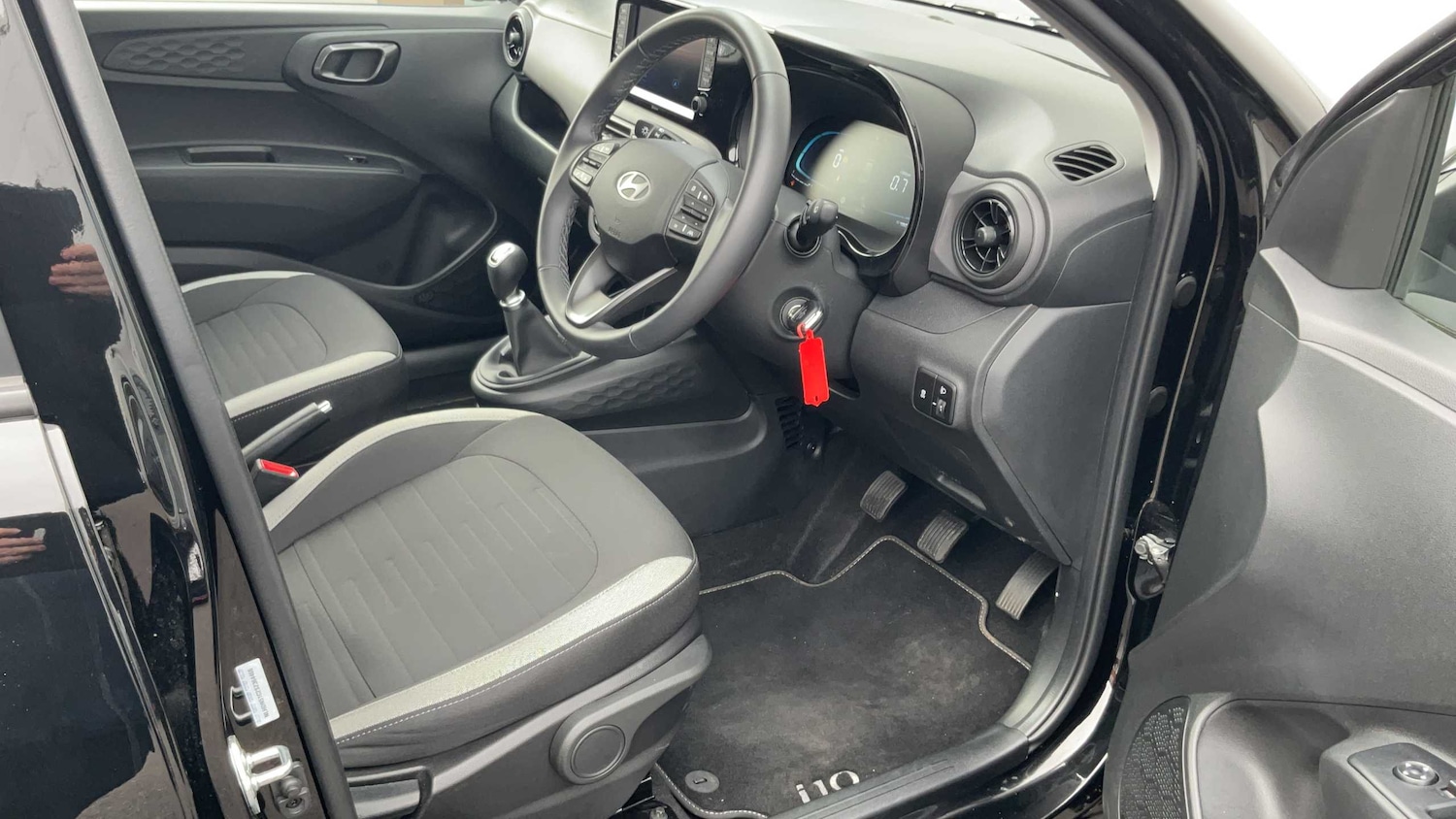 Used Hyundai i10 2025 for sale - 77995938: Photo 8