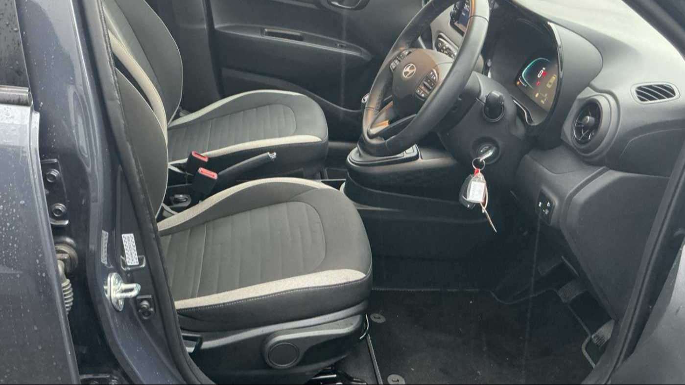 Used Hyundai i10 2024 for sale - 78037846: Photo 9