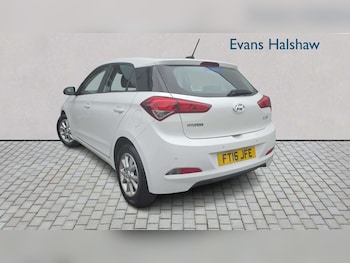 Used Hyundai i20 2016 for sale - 79065107: Photo