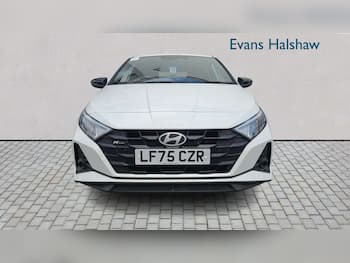 Used Hyundai i20 2025 for sale - 79579681: Photo