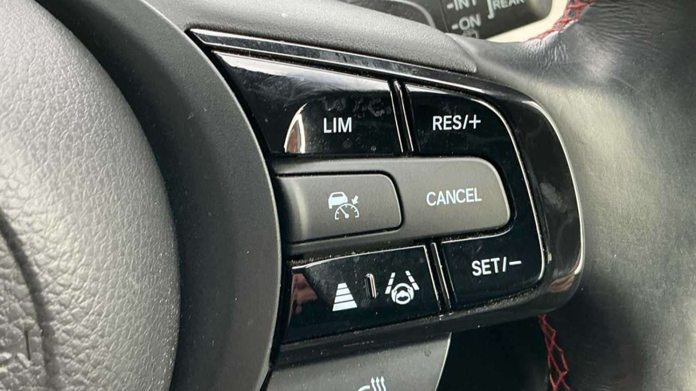 Used Honda HR-V for sale - 77962822: Photo 16