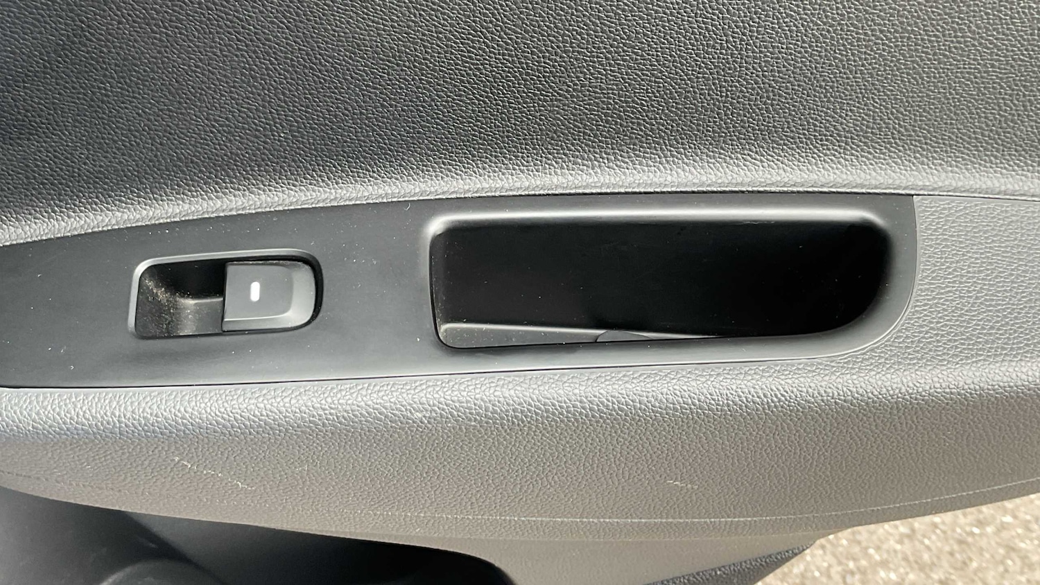 Used Hyundai i10 2019 for sale - 77995942: Photo 19