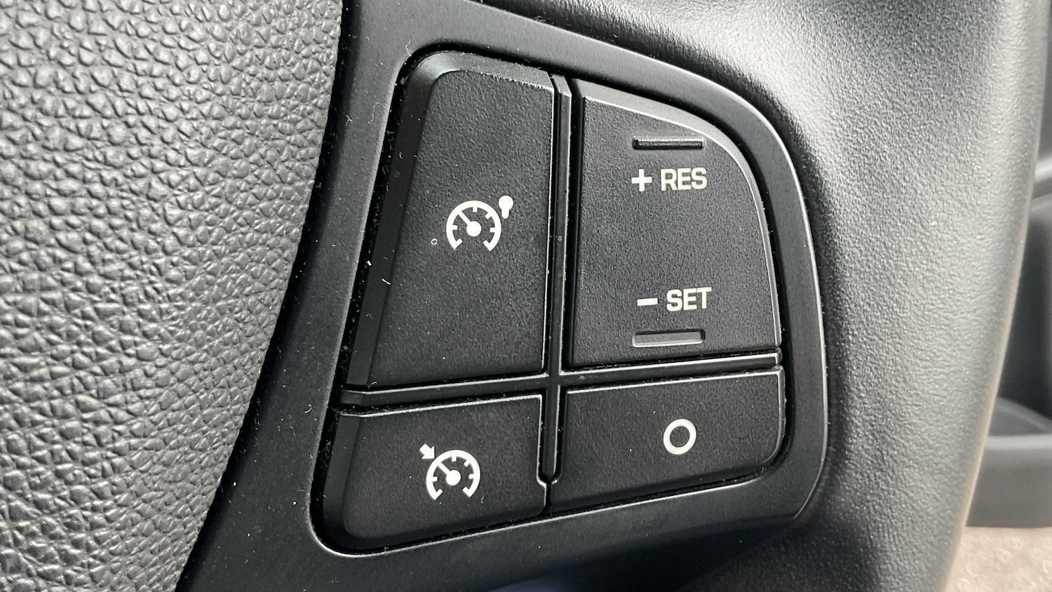 Used Hyundai i10 2019 for sale - 77995942: Photo 24