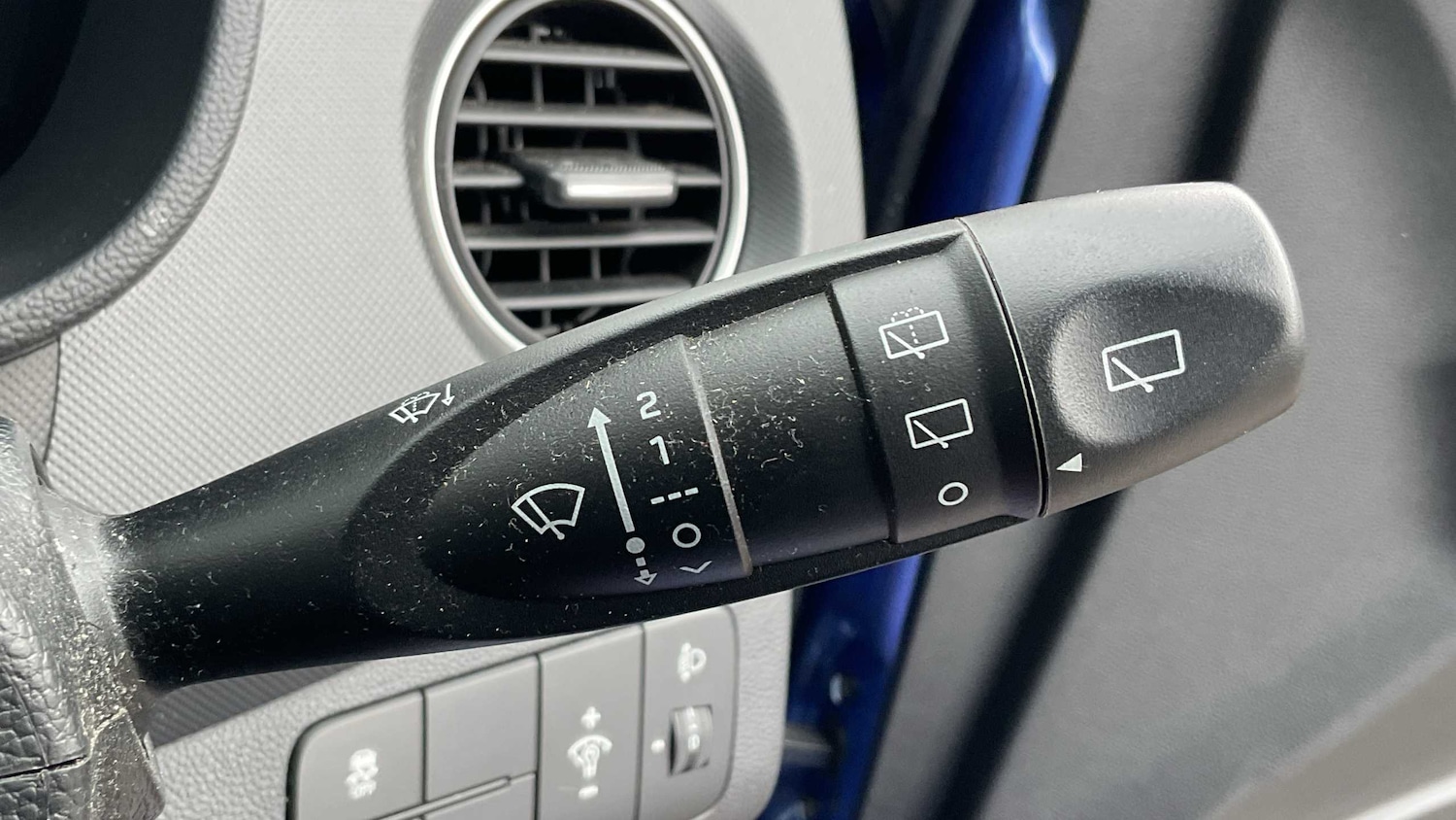 Used Hyundai i10 2019 for sale - 77995942: Photo 27