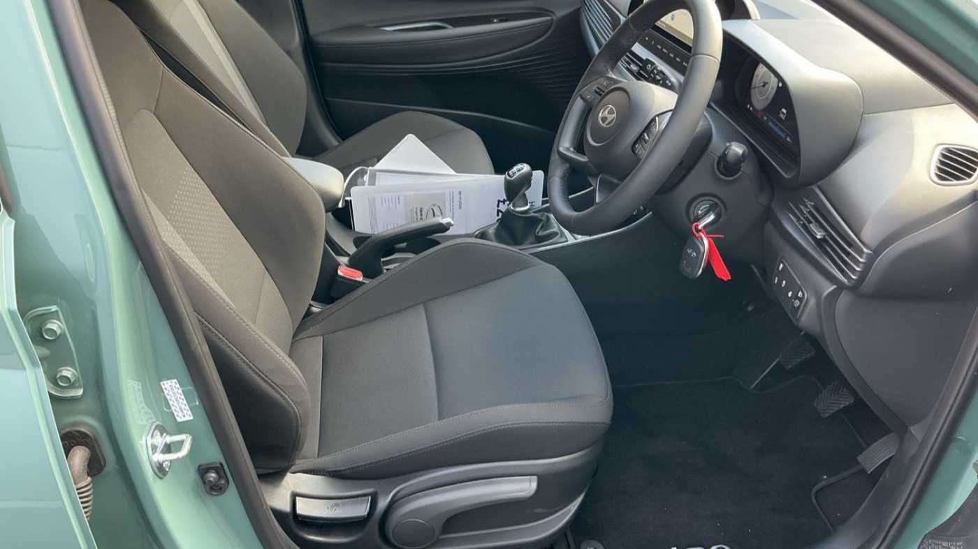 Used Hyundai i20 for sale - 77962782: Photo 13