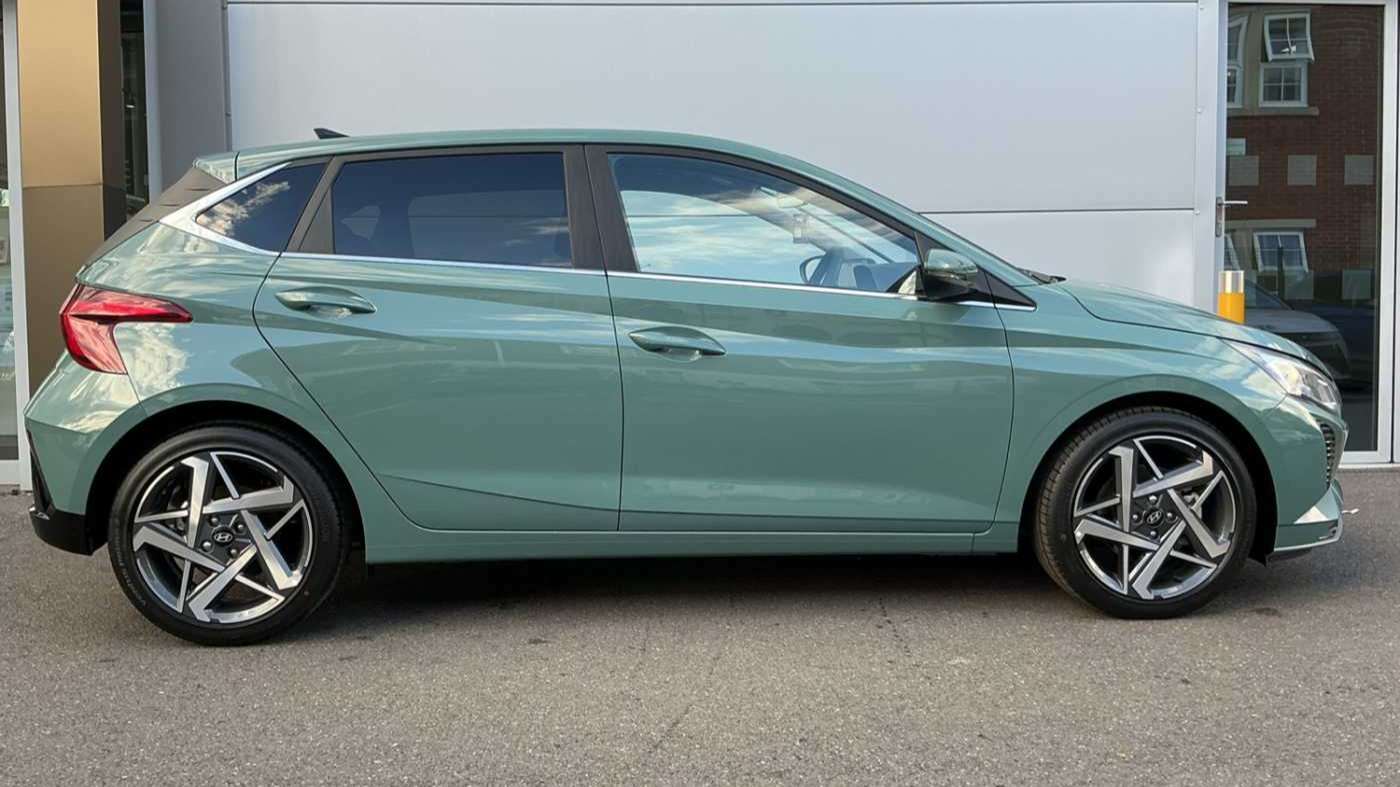 Used Hyundai i20 for sale - 77962782: Photo 2