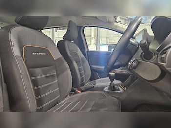 Used Dacia Sandero Stepway 2021 for sale - 77962842: Photo