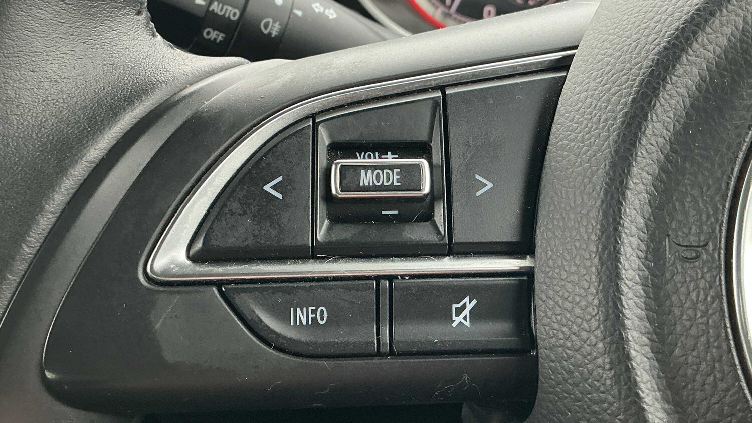 Used Suzuki Swift 2020 for sale - 77962719: Photo 17