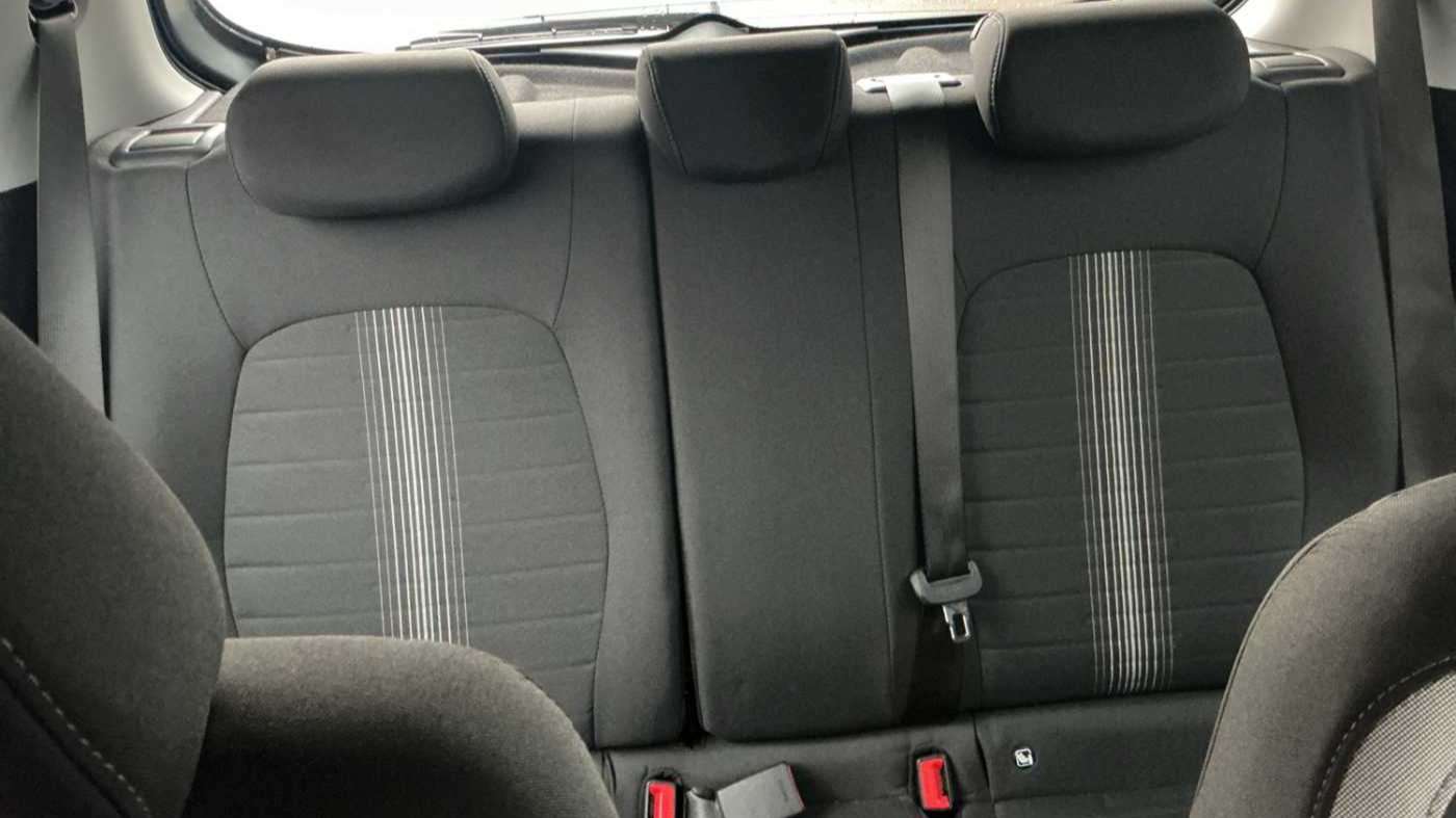 Used Hyundai i10 for sale - 77962780: Photo 19