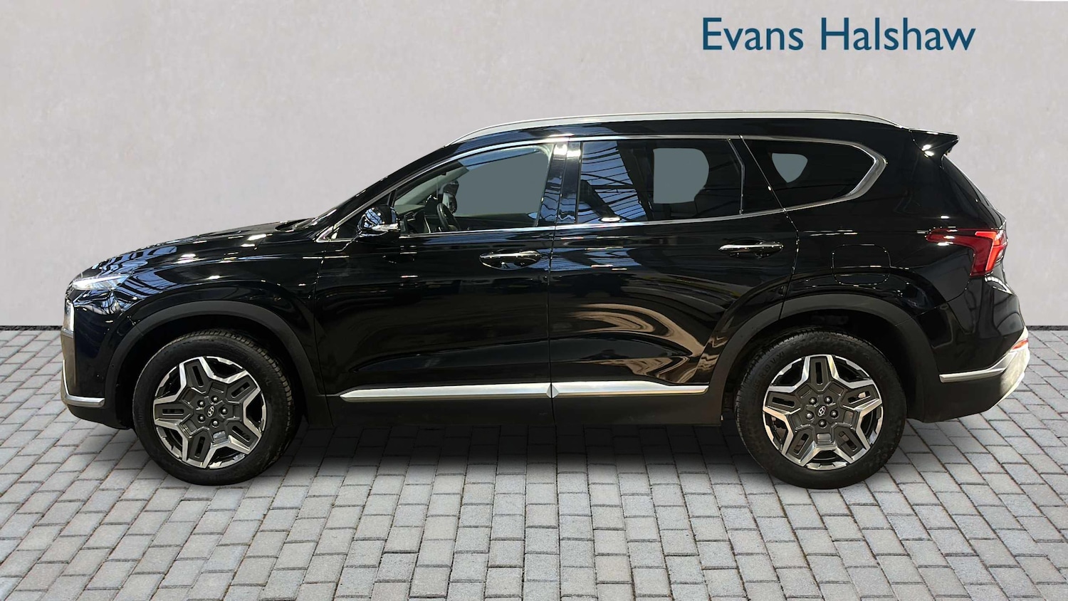 Used Hyundai Santa Fe 2023 for sale - 78060169: Photo 3