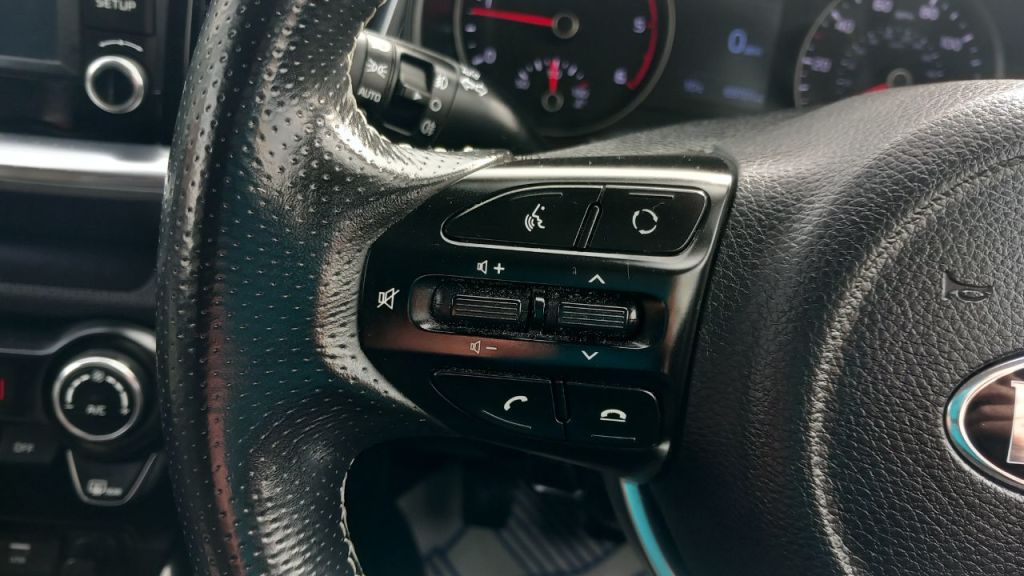 Used Kia Stonic 2019 for sale - 78021210: Photo 19