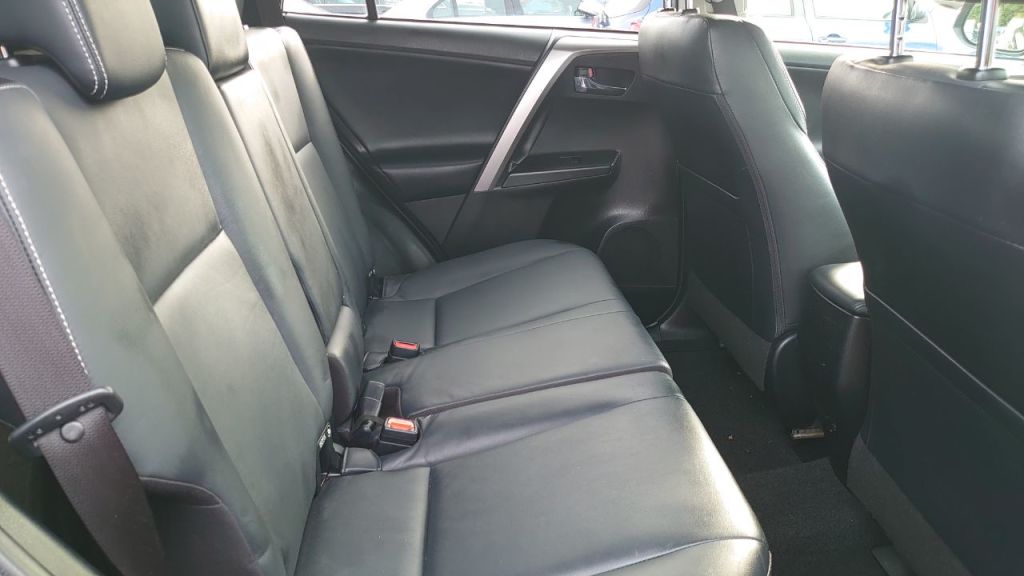 Used Toyota RAV4 2016 for sale - 78021225: Photo 10