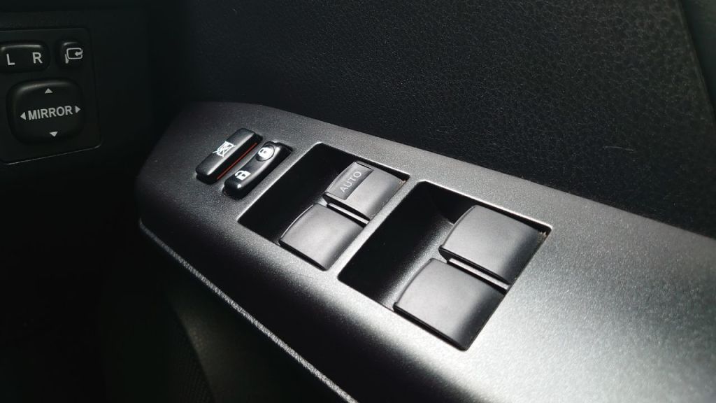 Used Toyota RAV4 2016 for sale - 78021225: Photo 12