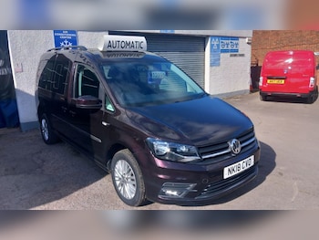 Used Volkswagen Caddy Maxi Life 2018 for sale - 78095729: Photo