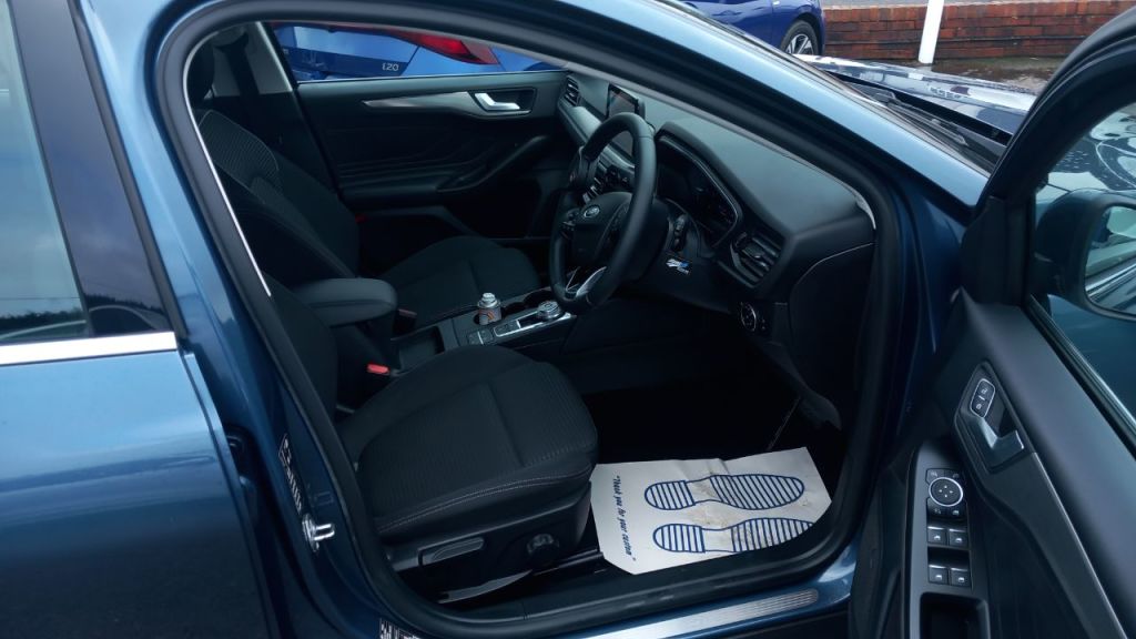 Used Ford Focus 2021 for sale - 78021170: Photo 5