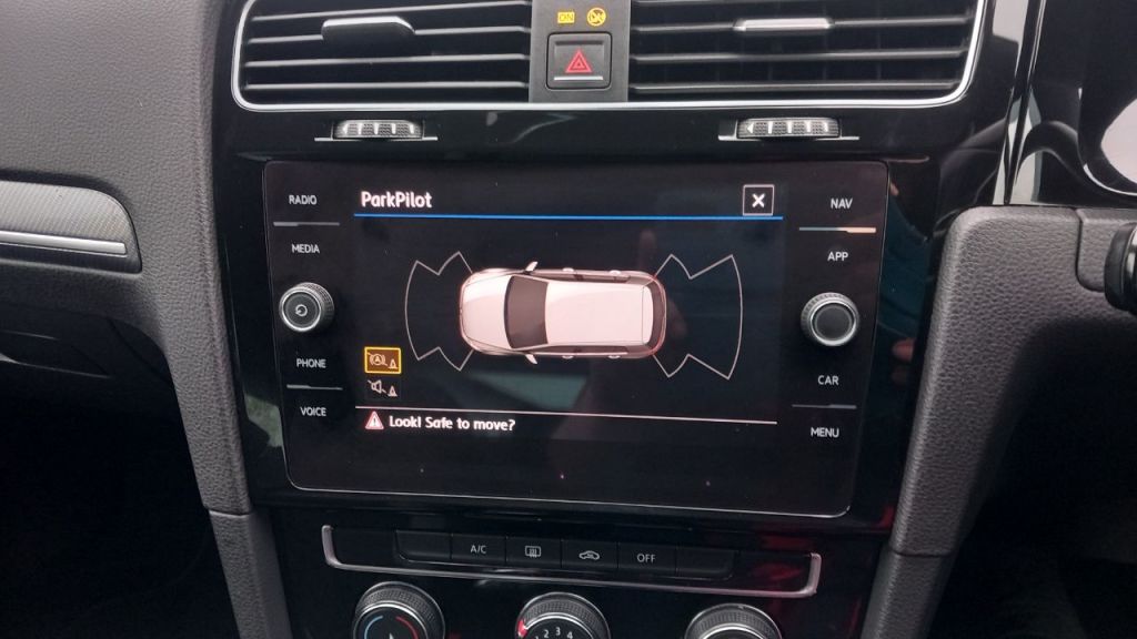 Used Volkswagen Golf 2018 for sale - 78021174: Photo 19