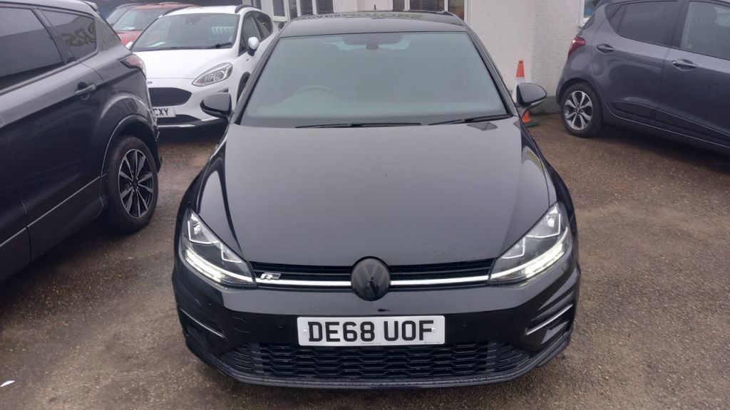 Used Volkswagen Golf 2018 for sale - 78021174: Photo 2