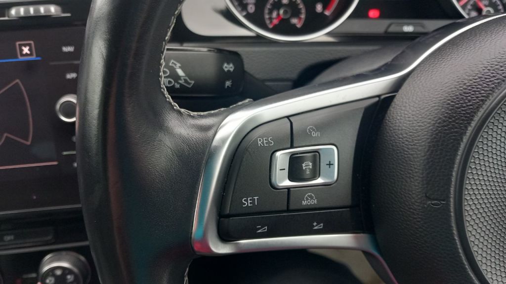 Used Volkswagen Golf 2018 for sale - 78021174: Photo 20