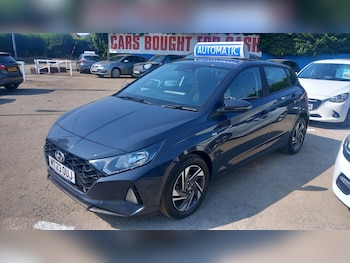 Used Hyundai i20 2023 for sale - 79166032: Photo