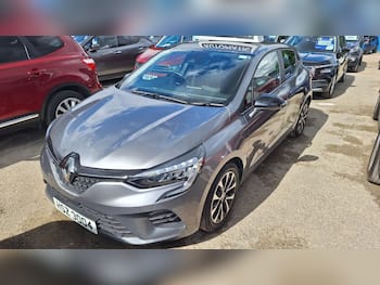 Used Renault Clio 2023 for sale - 79529152: Photo
