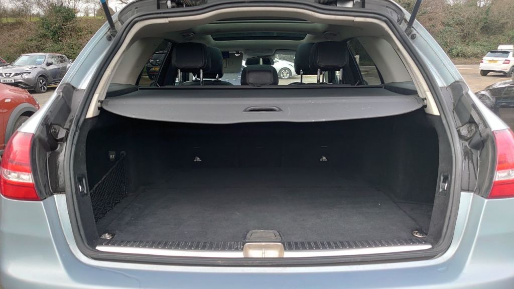 Used Mercedes-Benz C Class 2017 for sale - 78011413: Photo 14