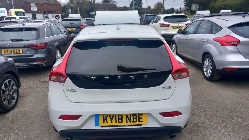 Used Volvo V40 2018 for sale - 78043848: Photo 10