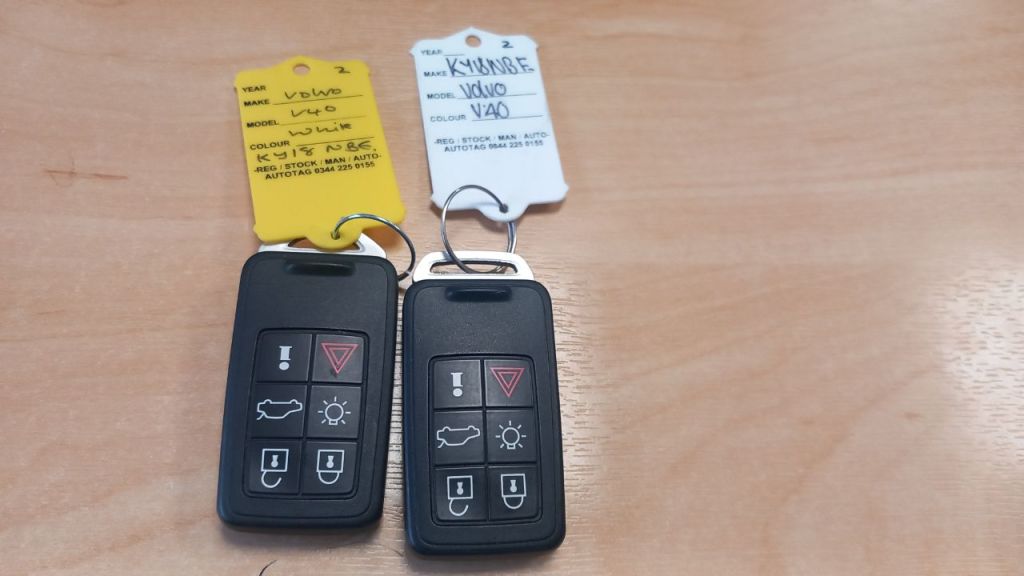 Used Volvo V40 2018 for sale - 78043848: Photo 18