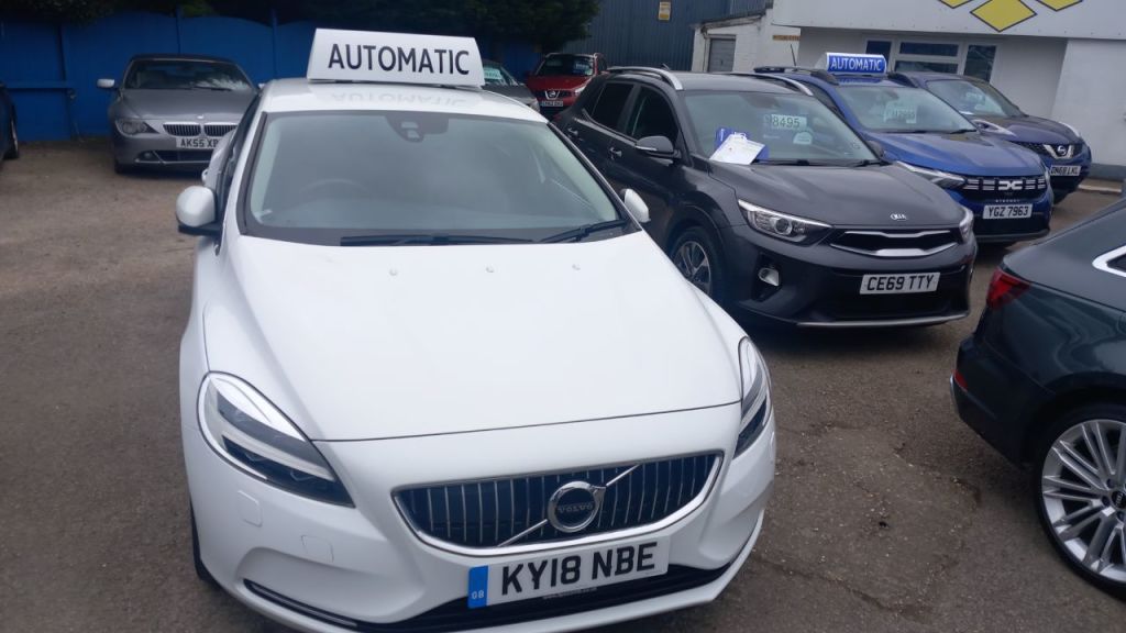 Used Volvo V40 2018 for sale - 78043848: Photo 4