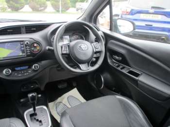 Used Toyota Yaris 2019 for sale - 74318301: Photo