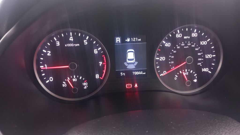 Used Kia Stonic 2018 for sale - 78021184: Photo 15