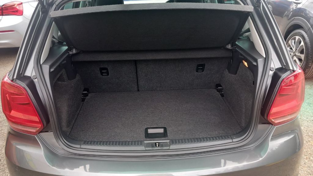 Used Volkswagen Polo 2017 for sale - 78110074: Photo 9