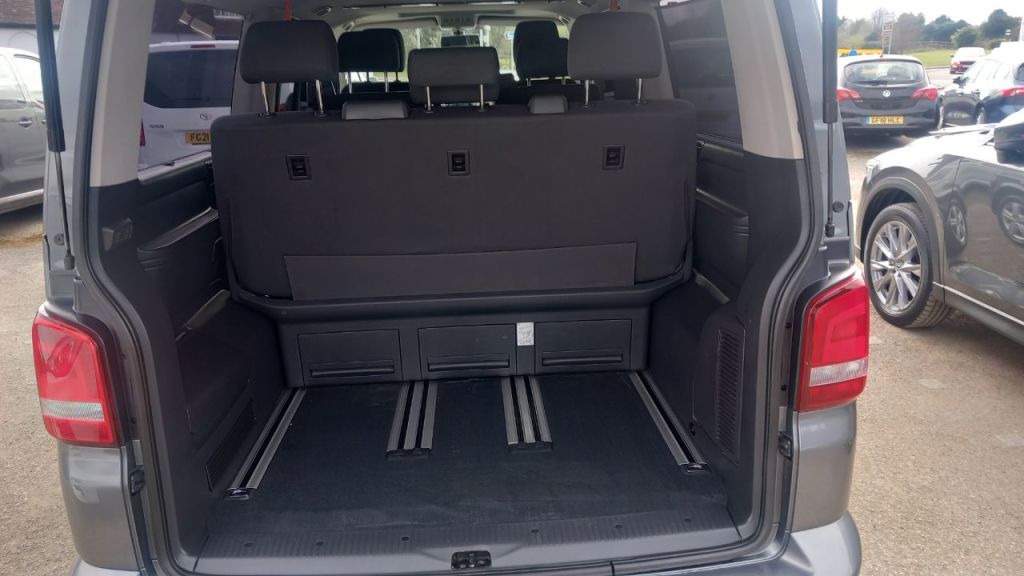 Used Volkswagen Caravelle 2015 for sale - 78153440: Photo 11