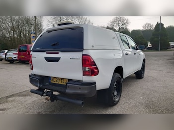 Used Toyota Hilux 2020 for sale - 78011396: Photo