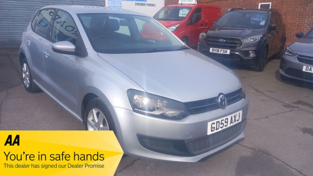 Used Volkswagen Polo 2010 for sale - 78021229: Photo 1