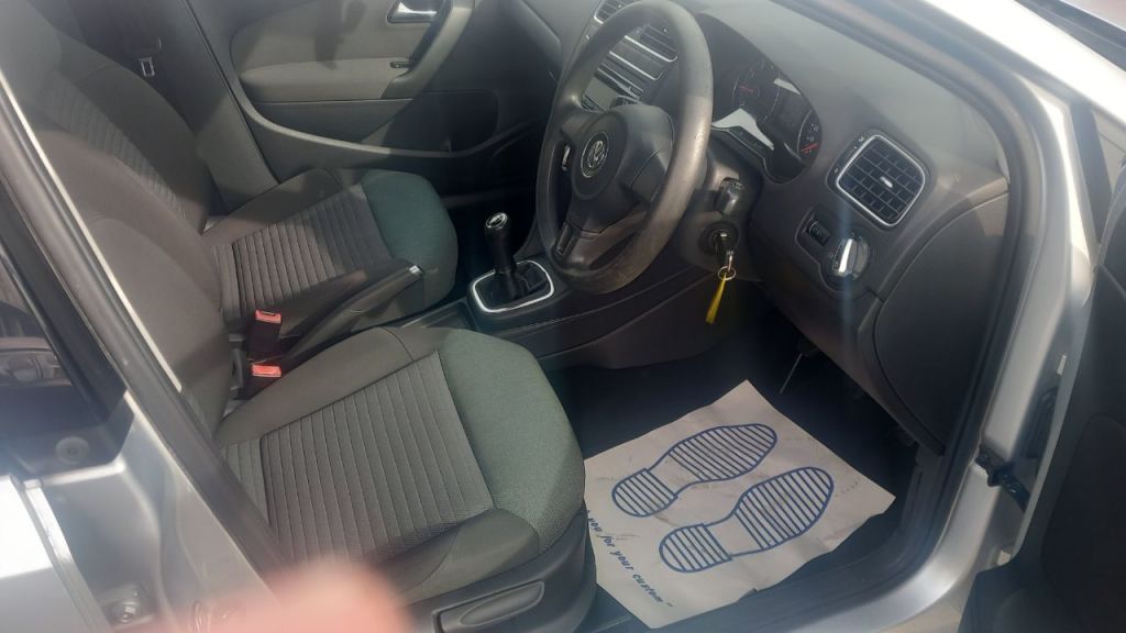 Used Volkswagen Polo 2010 for sale - 78021229: Photo 8
