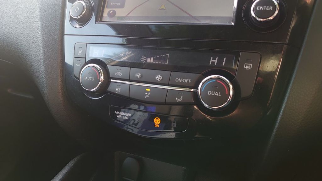 Used Nissan Qashqai 2015 for sale - 78021194: Photo 11