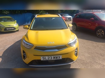 Used Kia Stonic 2023 for sale - 78974463: Photo