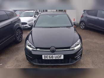 Used Volkswagen Golf 2018 for sale - 78569225: Photo