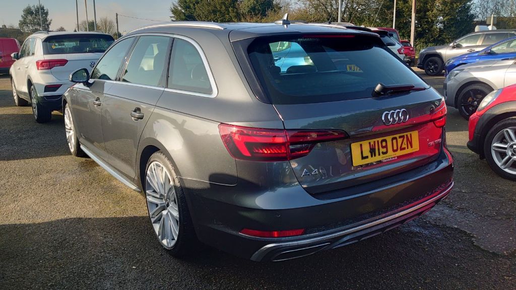 Used Audi A4 2019 for sale - 78021234: Photo 4