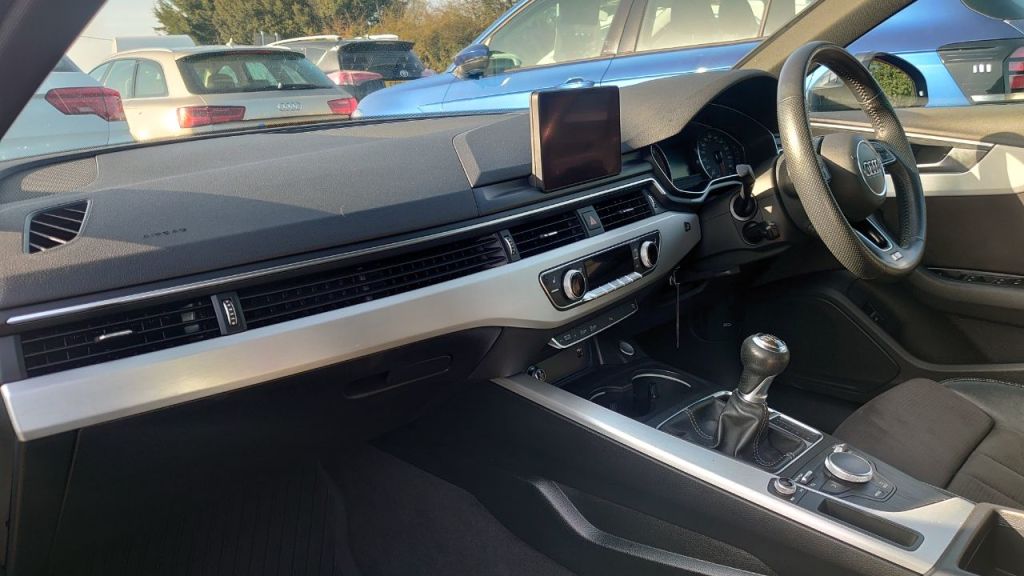 Used Audi A4 2019 for sale - 78021234: Photo 5