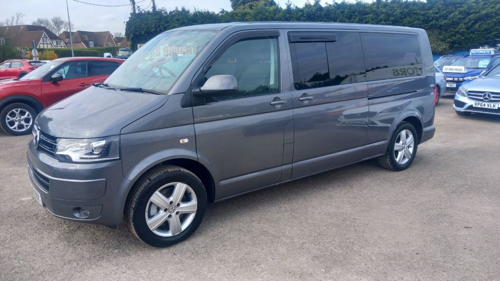 Used Volkswagen Caravelle 2015 for sale - 78095719: Photo 4